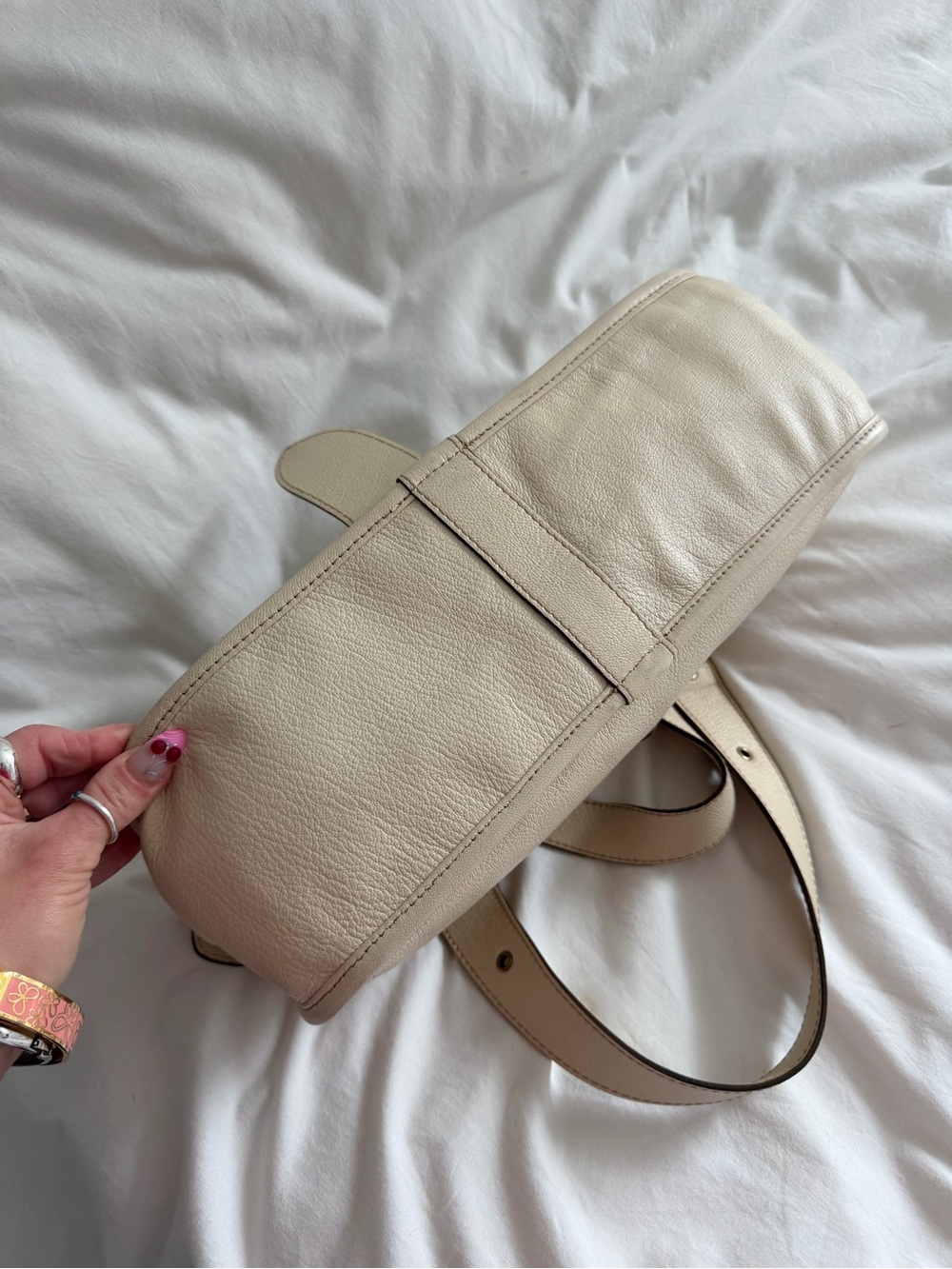 2000s Vintage Marc Jacobs Shoulder Bag - Picture 7 of 13